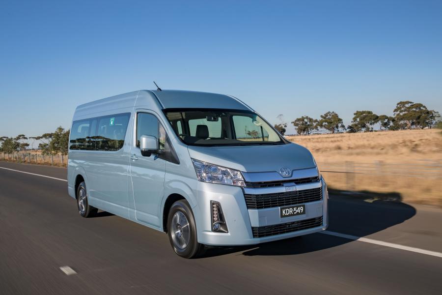  Toyota Hiace Commuter GL 2019 года  (AU) (фото 2 из 7)